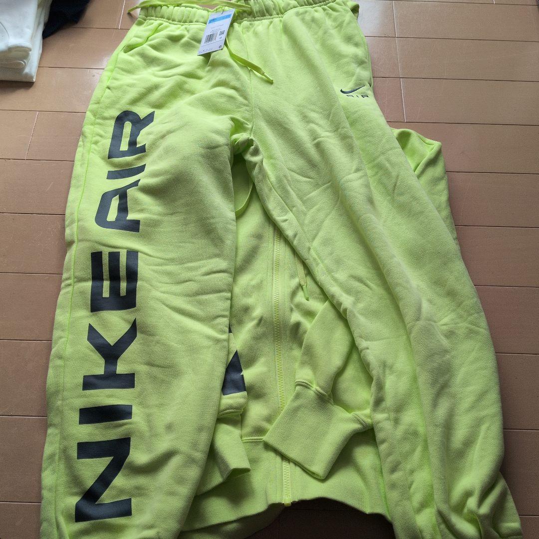 新品未使用Nike 蛍光イエロー パーカー ジョガーパンツセット M