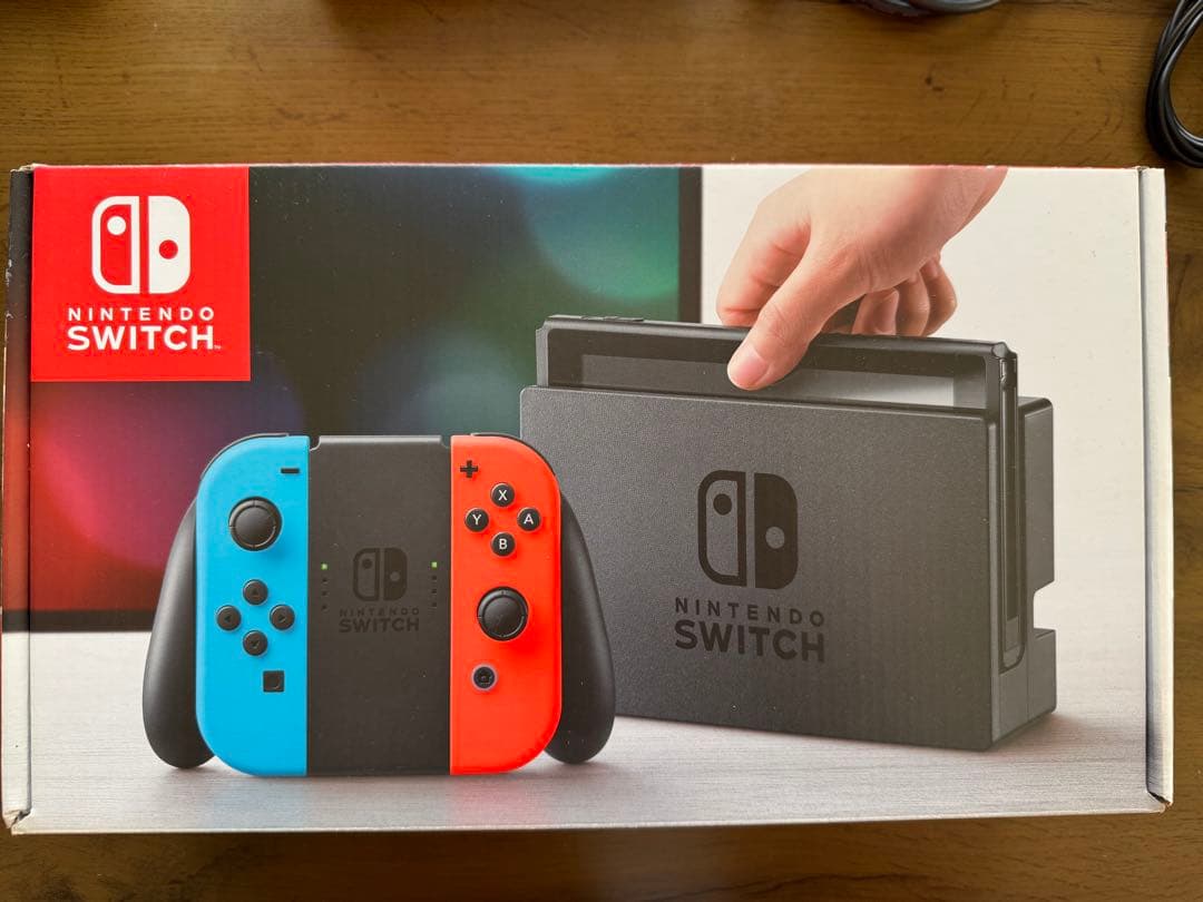 Nintendo Switch 保護フィルム付　外箱有