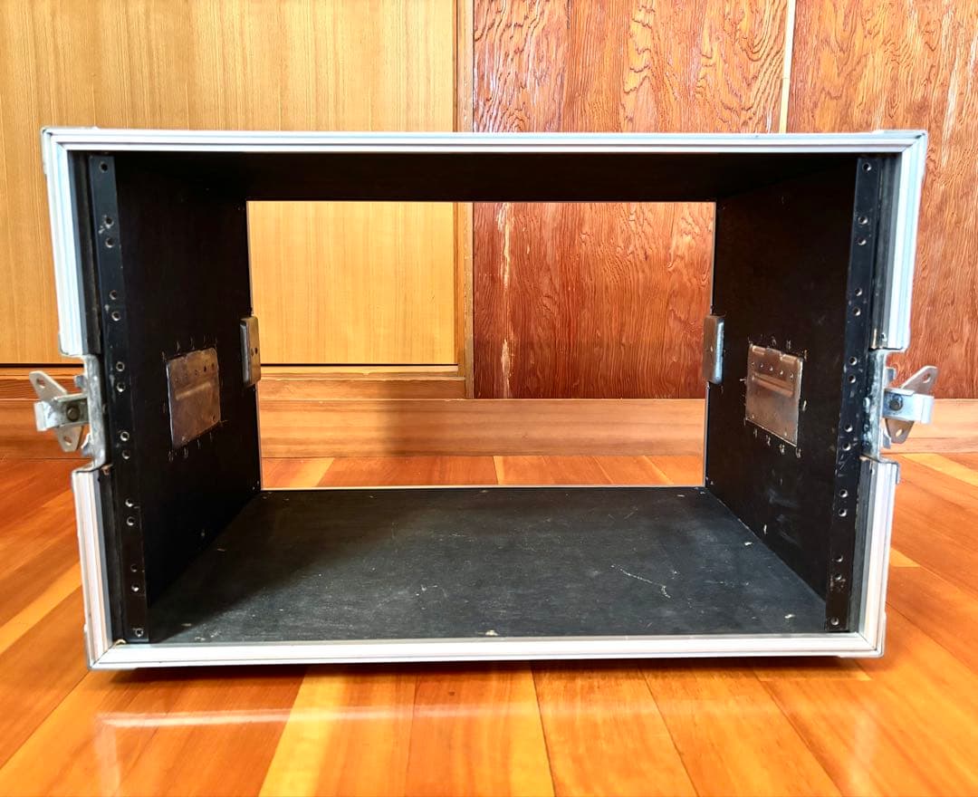 SIMMONS FASTENER USA ラックケース 7U