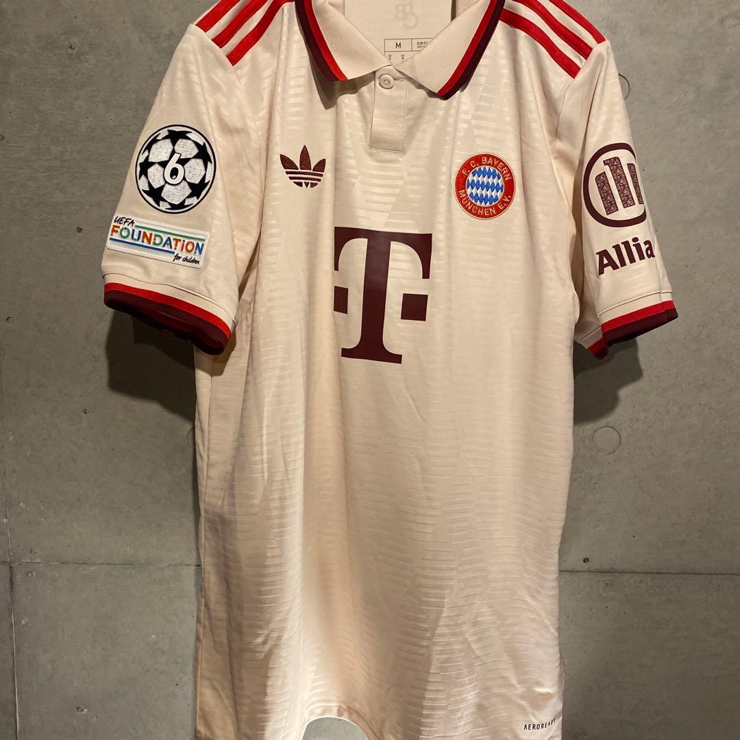 伊藤洋輝　バイエルン・ミュンヘン　24/25　サード 　CL仕様