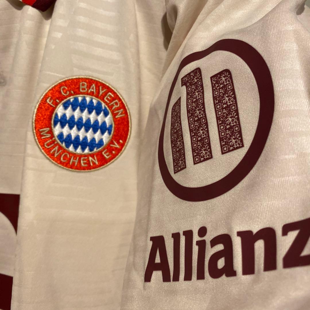 伊藤洋輝　バイエルン・ミュンヘン　24/25　サード 　CL仕様