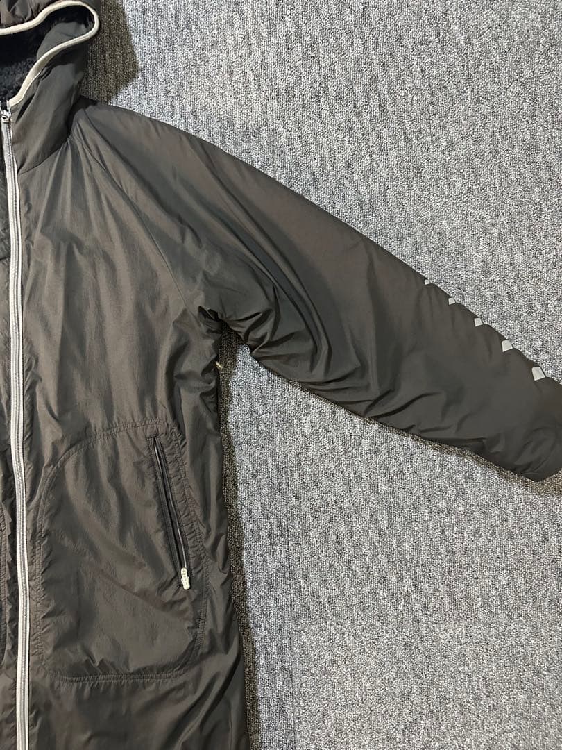 arena ベンチコート　黒　グレー　SSサイズ ダブルジップ