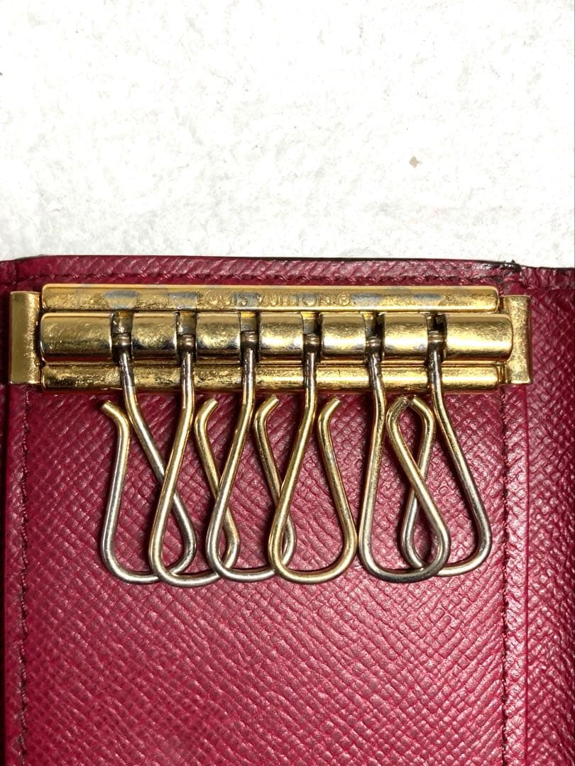 ルイヴィトン　モノグラム　ミュルティクレ6 6連キーケース　箱付き