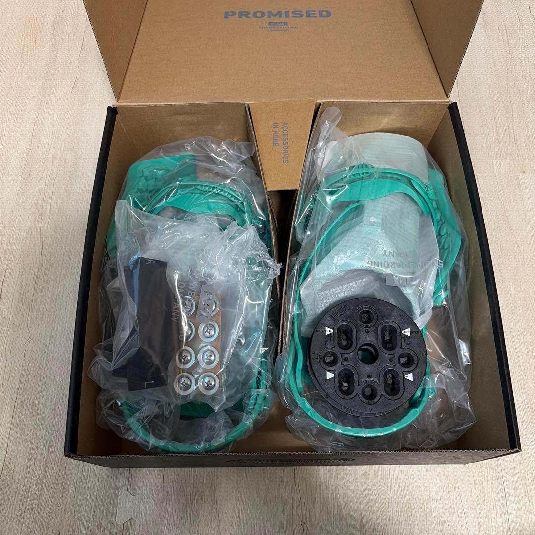 FLUX XF （25-26モデル） Sサイズ