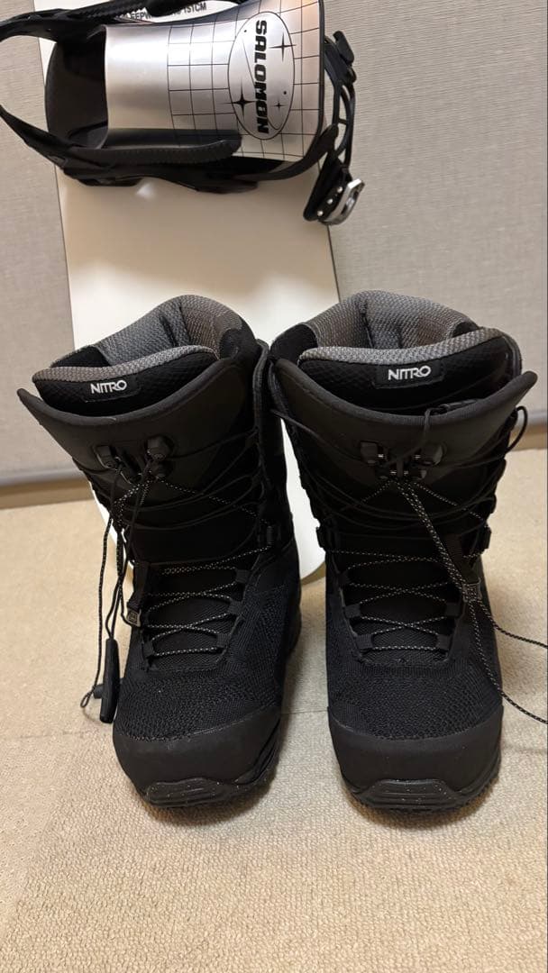 スノーボード3点セット（板+ビンディング+ブーツ）+おまけケース付き