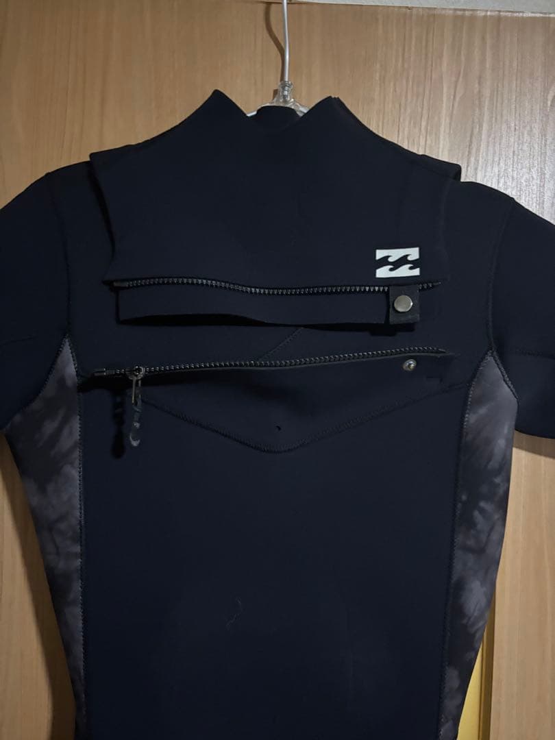 BILLABONG シーガルウェットスーツ　フロントジップ　Lサイズ
