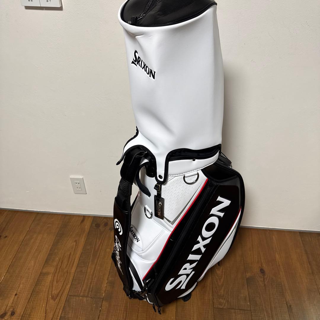 スリクソン　キャディバッグ　プロモデル