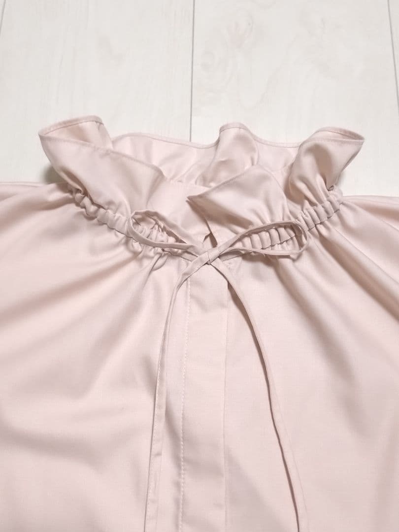 最終お値下UNITED ARROWS大人気フリルカラー フレアスリーブ ブラウス