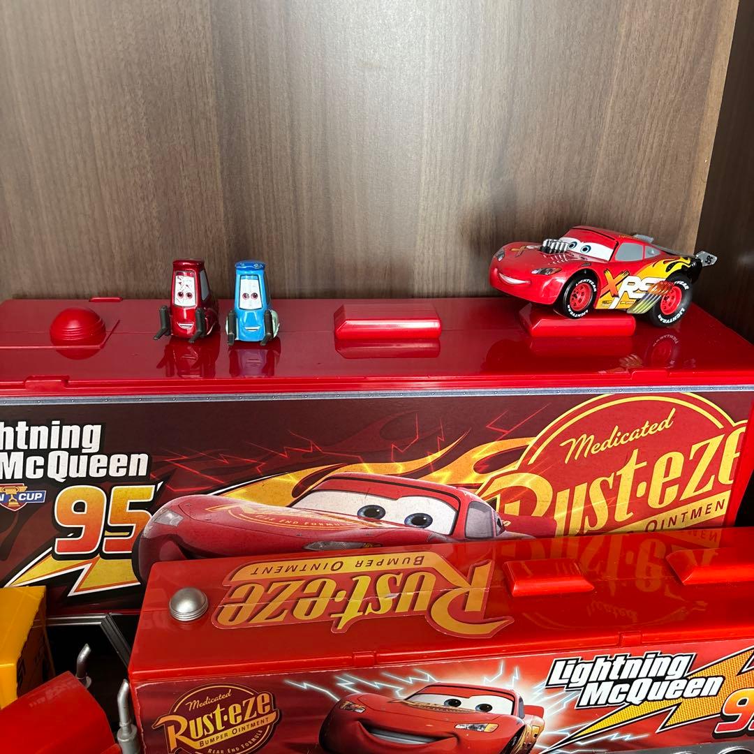 シ*ト様 カーズ トミカ