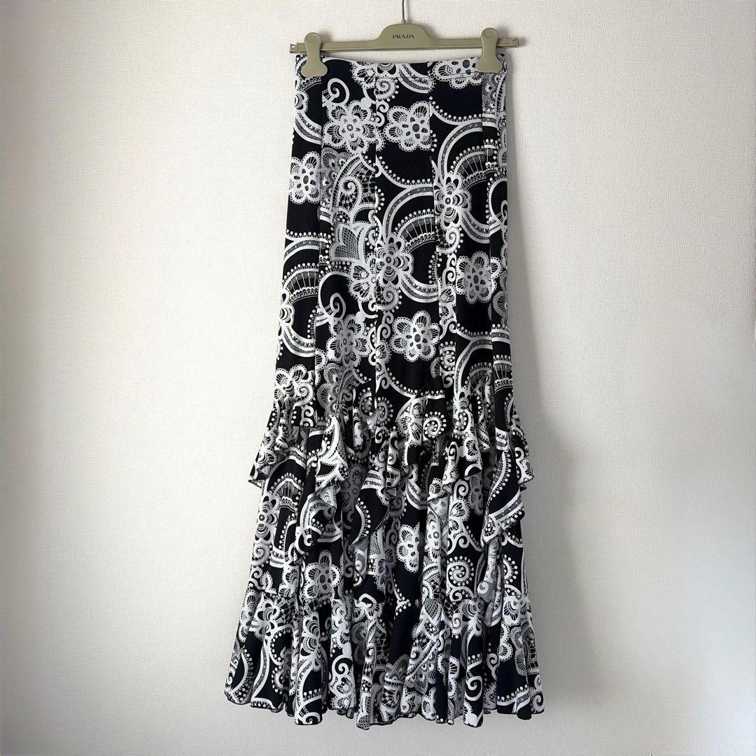 【フリルたっぷり】フラメンコ 衣装 ファルダ 花柄 スカート／フラワー レース柄