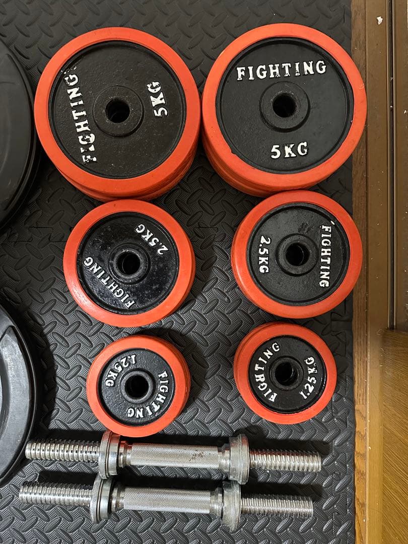 ストレートバーベルとウエイトプレートセット