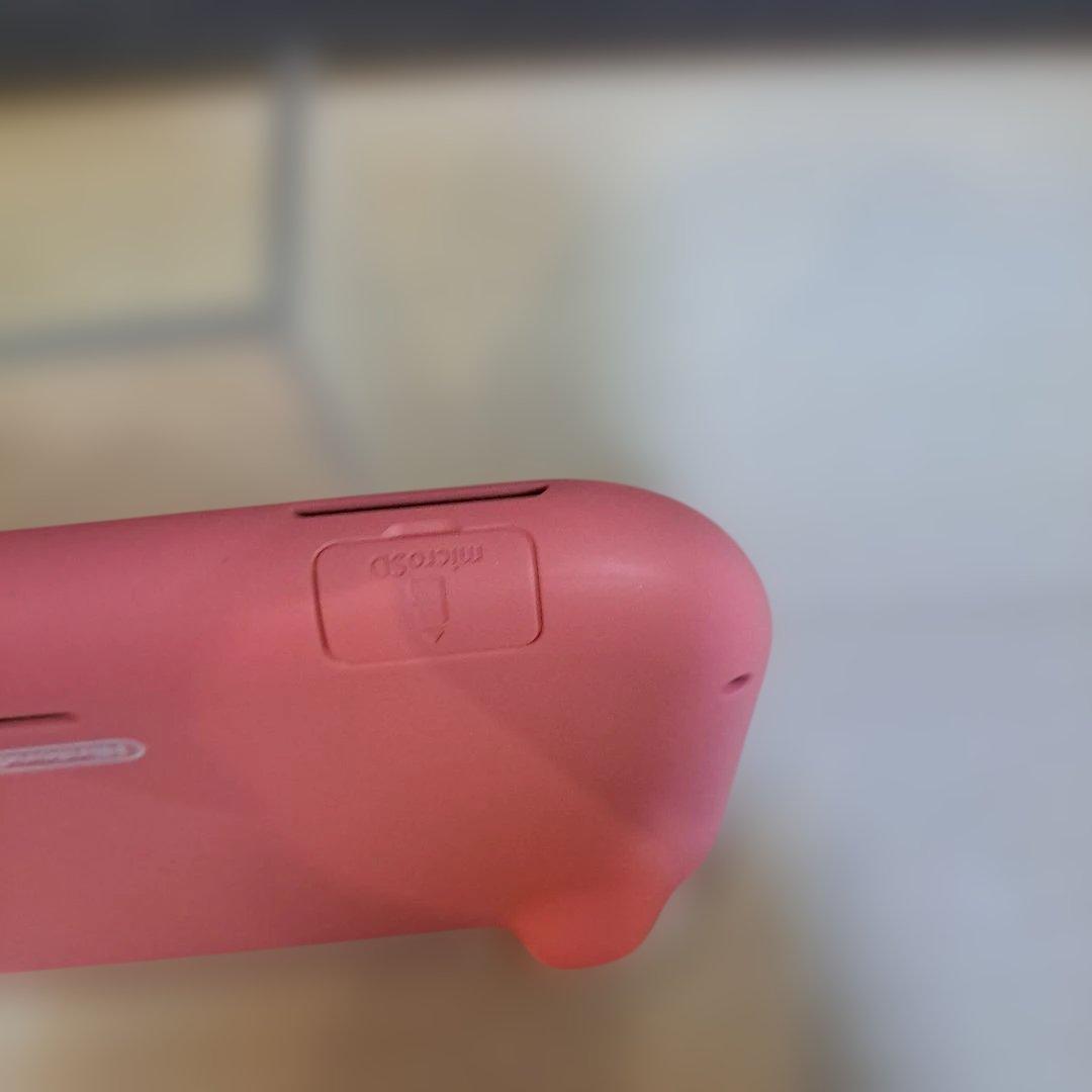 Nintendo Switch LITE コーラル箱、本体、充電器、おまけ付き