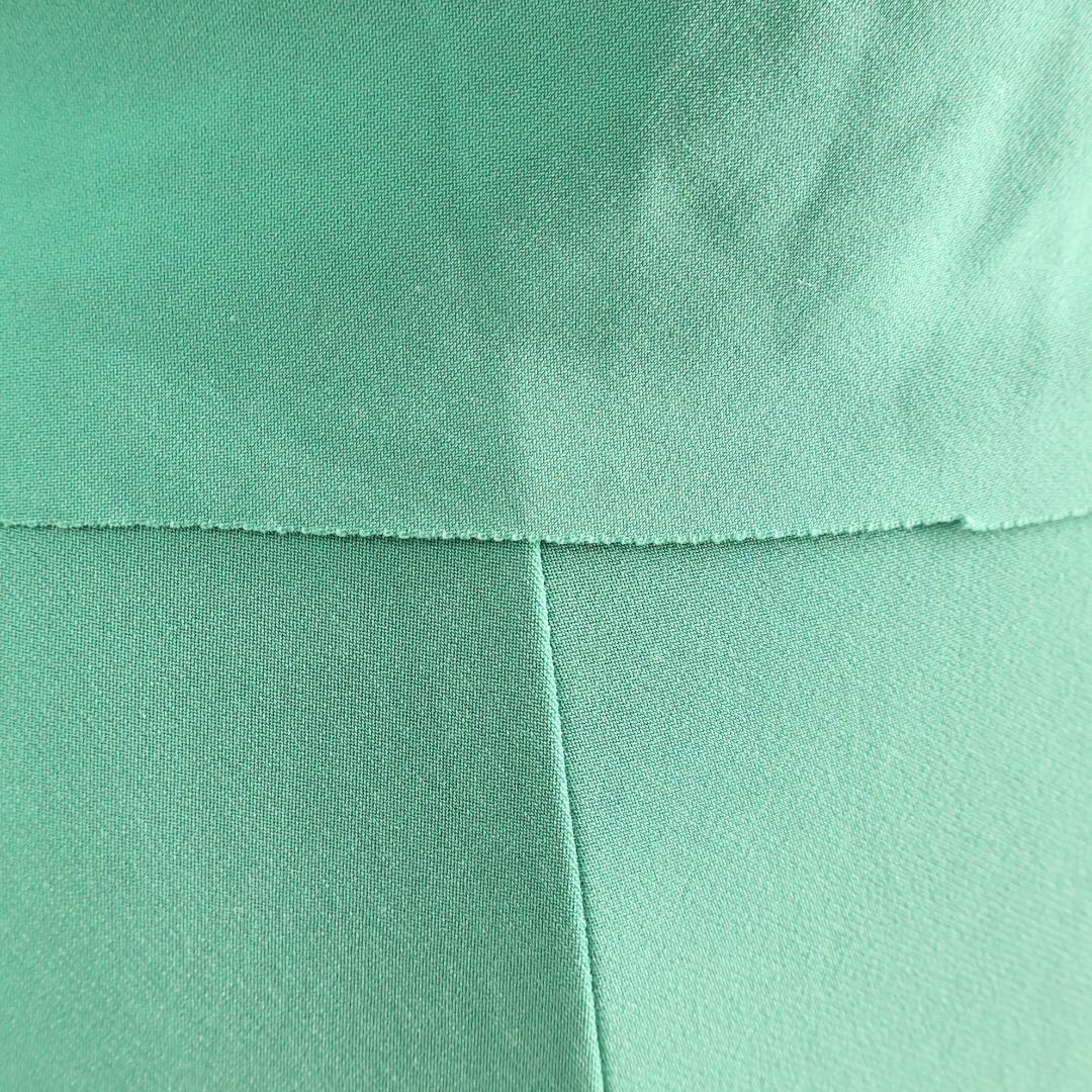 【社交ダンス衣装】グリーン gentil 上下セット ツーピース 緑 無地