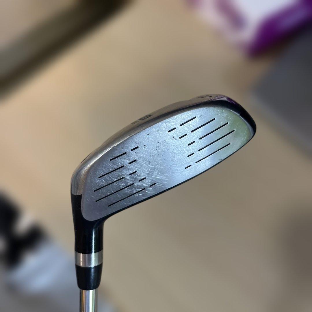 キャロウェイSTRATA ULTIMATE ゴルフクラブセット4本ユーティリティ