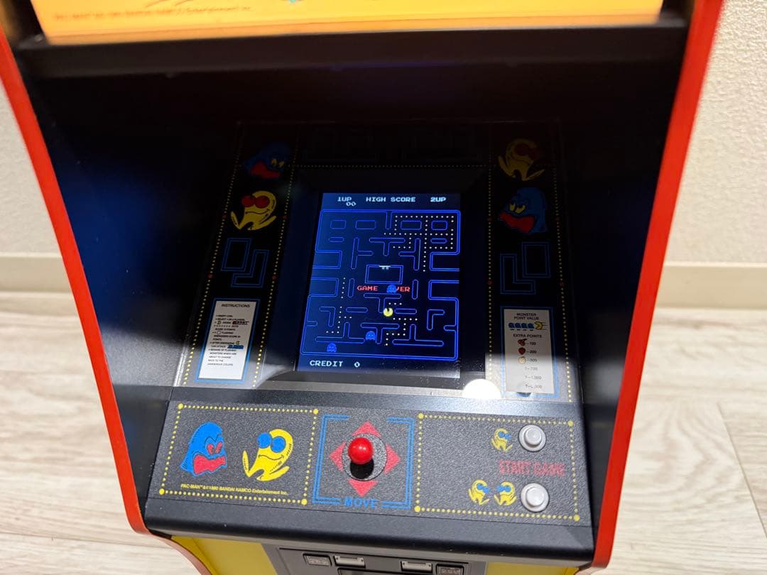 中古Numskull 1/4スケールPAC-MAN アーケードゲーム