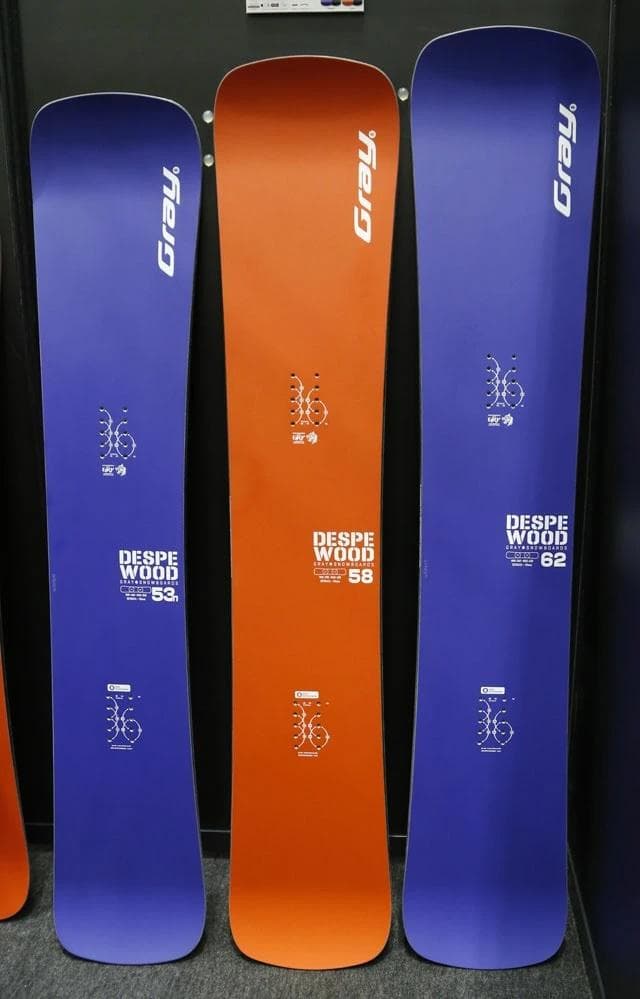 新品 25-26 GRAY DESPERADO 154サイズ ORANGE