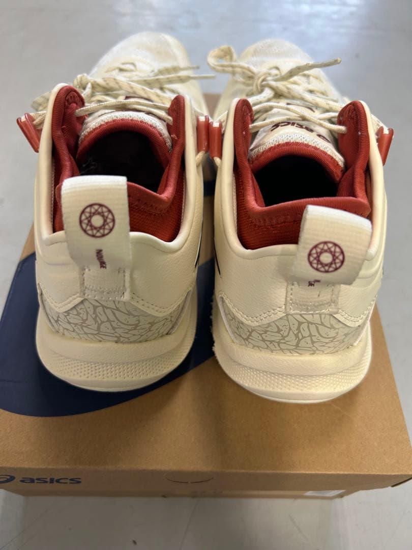 ASICS NOVA SURGE LOW 2（アシックス ノヴァサージ ロー2）