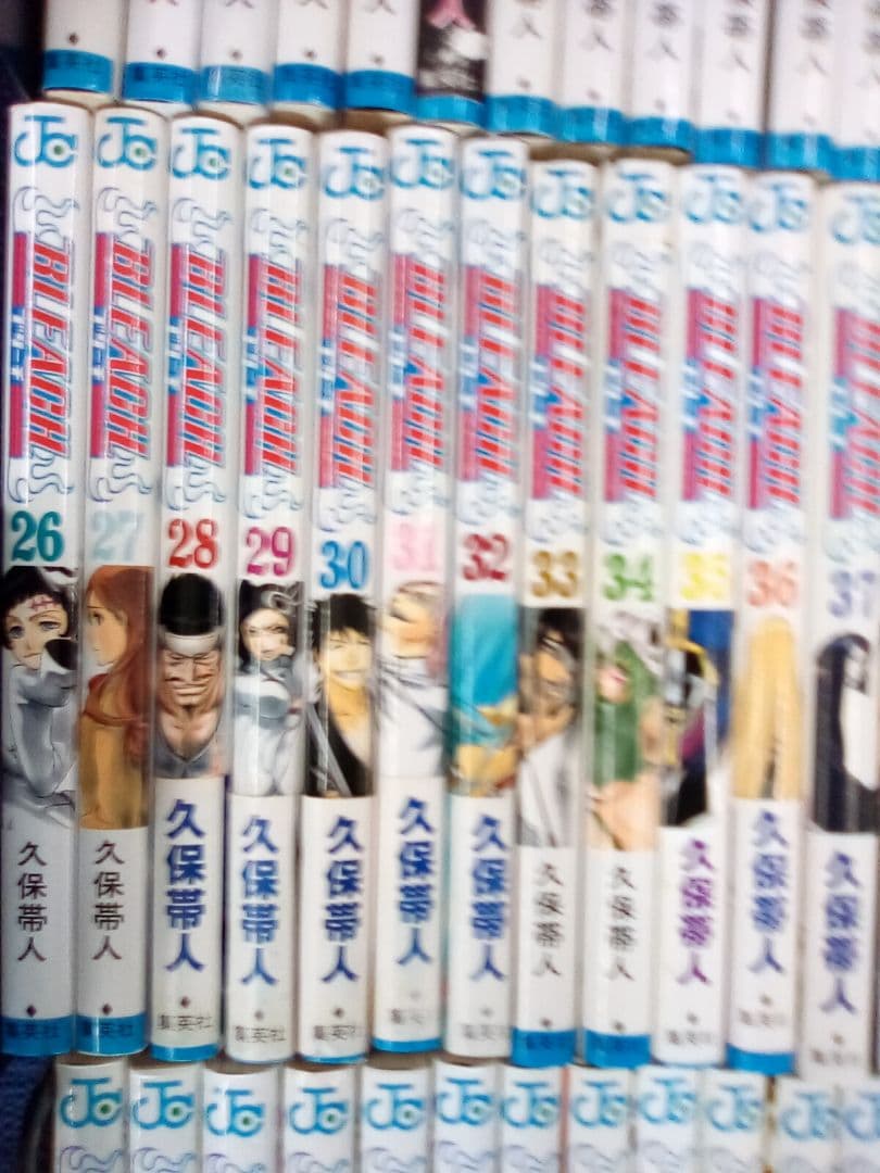 ブリーチ (全74巻)　関連本(8冊) ＋下敷き(1枚)