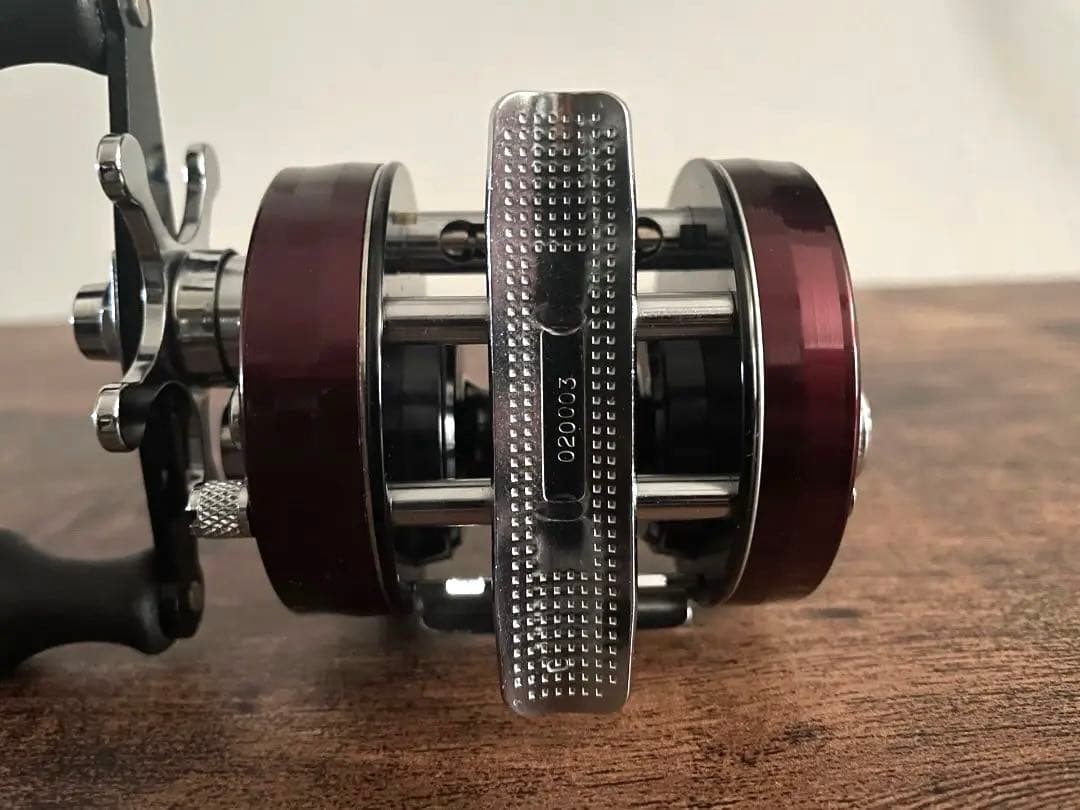 ABU Ambassadeur 2500C アブアンバサダー バーガンディ 希少