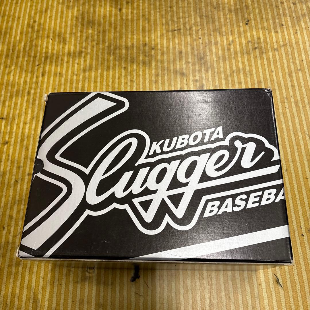 新品スラッガー スペシャルオーダー軟式野球グローブ 赤黒内野手用右投げ用箱あり