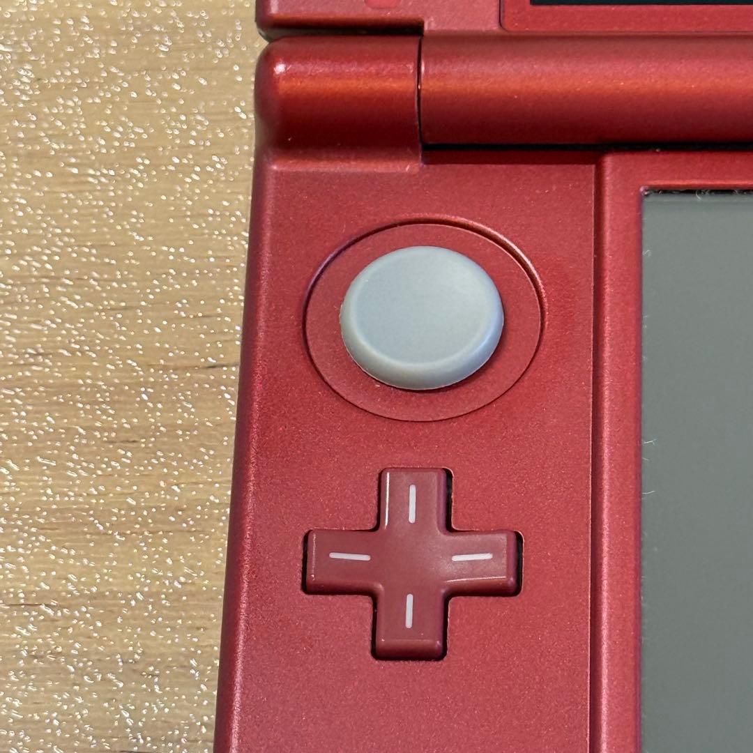 7-143【美品】Newニンテンドー3DS LL メタリックレッド 下IPS