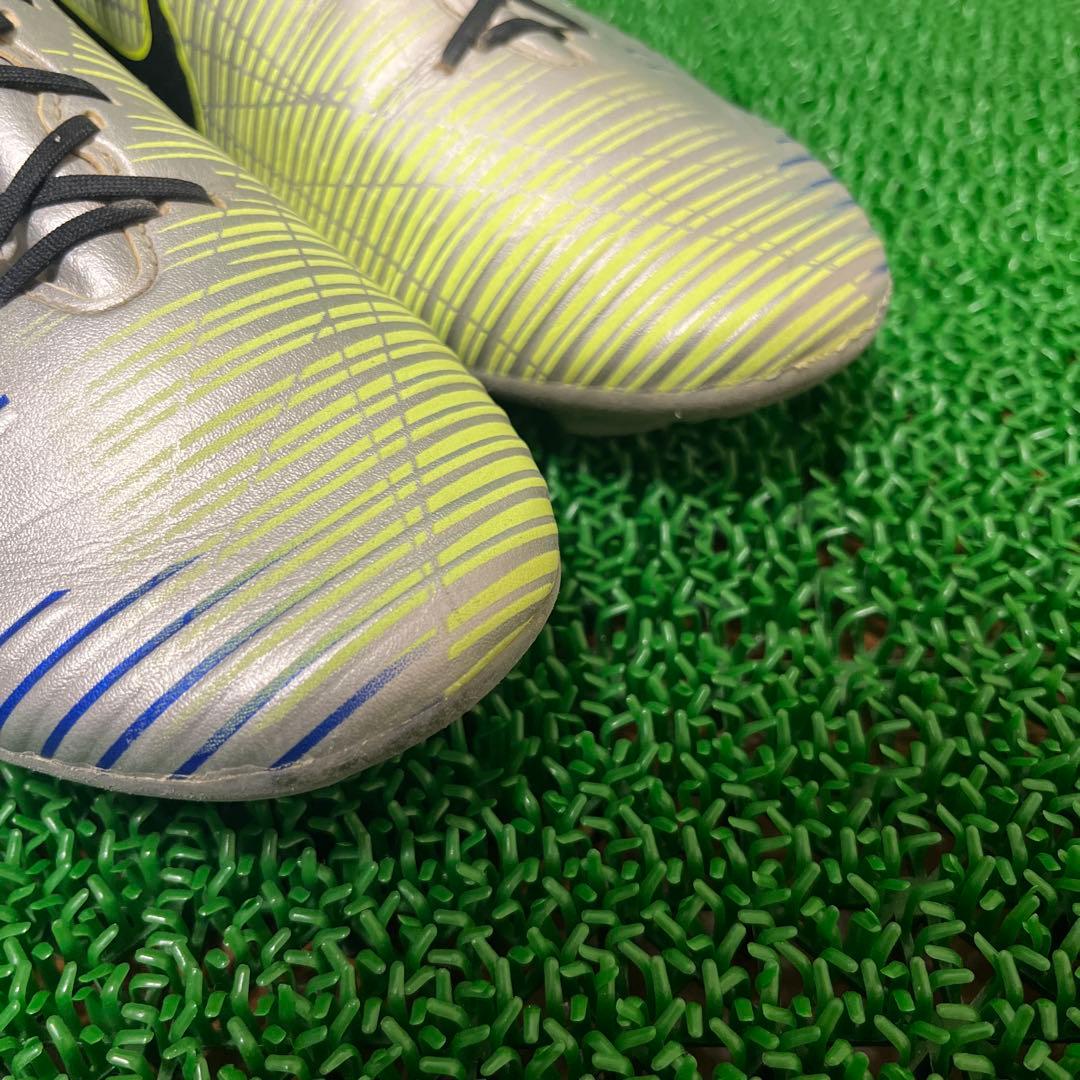 ナイキ サッカースパイク マーキュリアル ベロチ III NJR HG-V