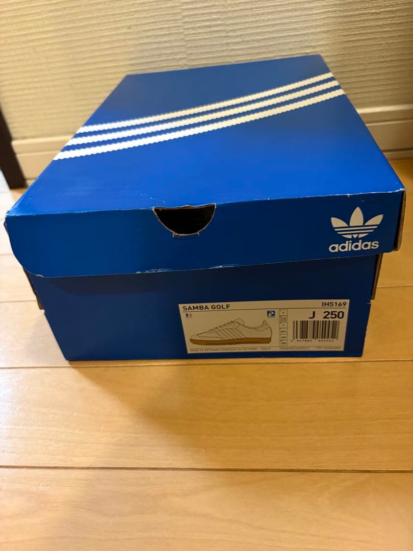 アディダスゴルフシューズ