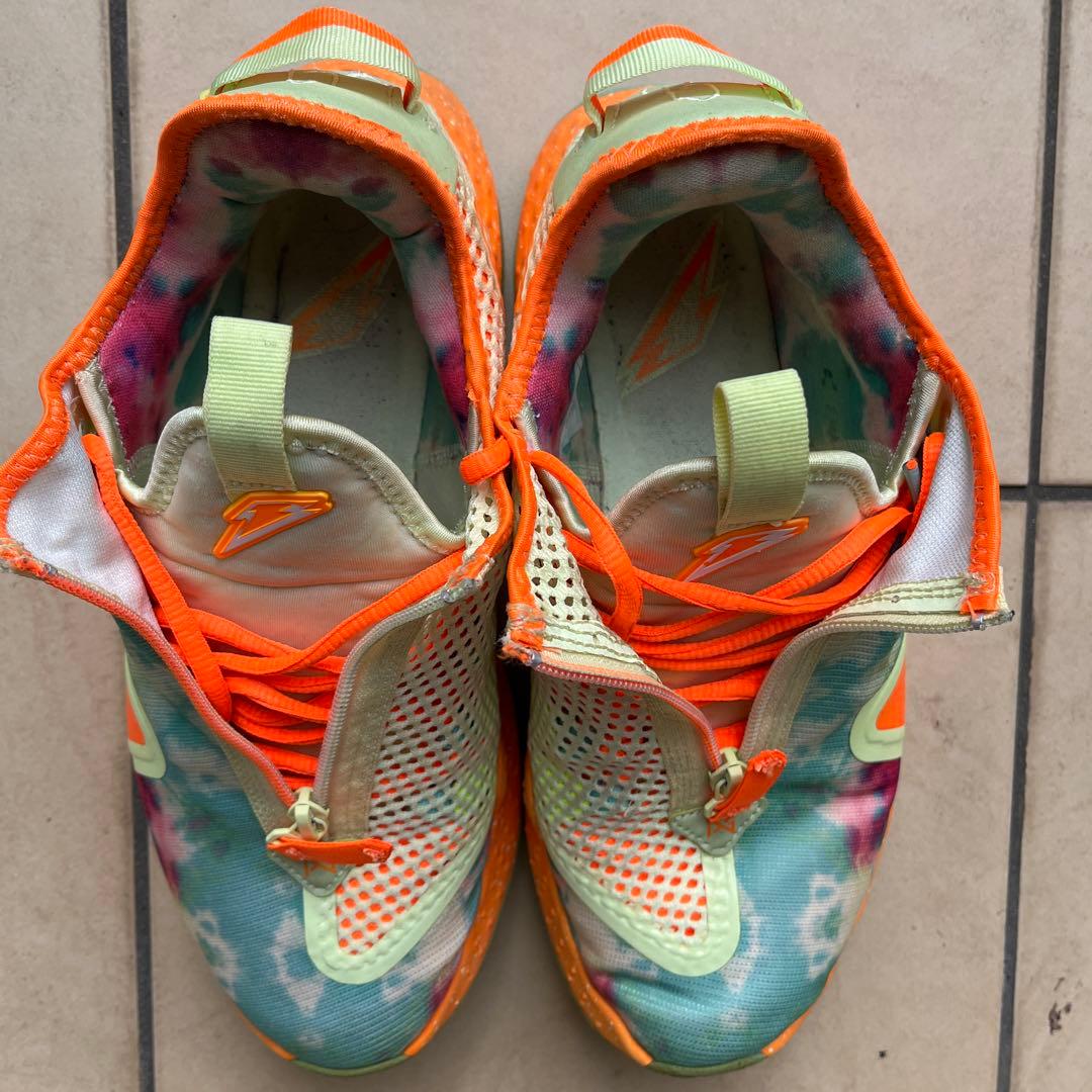 Nike バスケットボールシューズ ジッパー付き