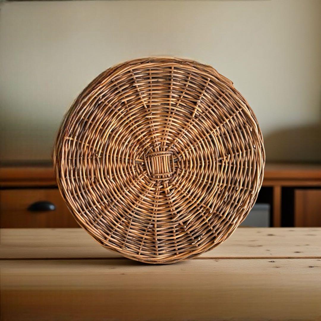 天然皮付き籐アラログ　ねごちぐら　ねこハウス　ペットハウス