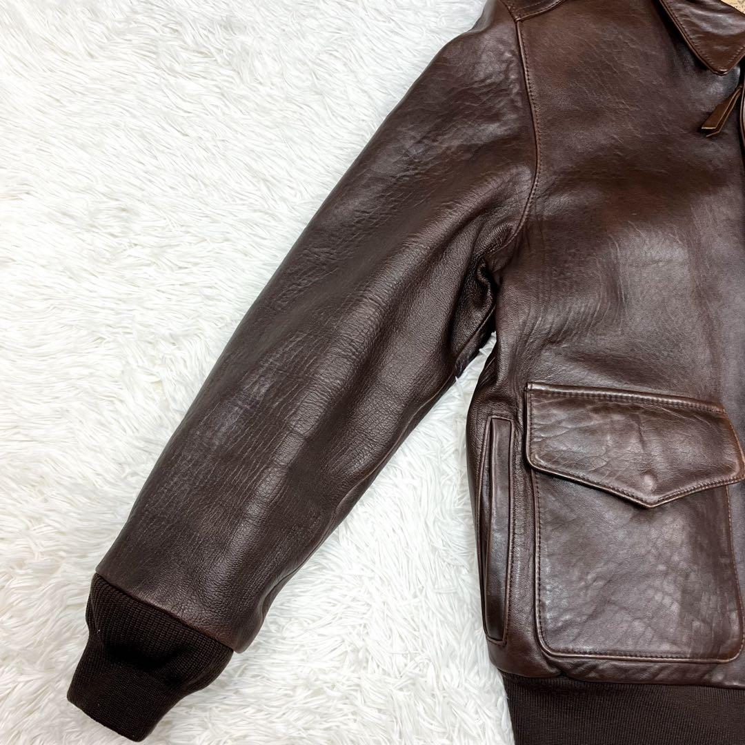 美品 近年モデル アヴィレックス A-2 ピンナップガールプリント ラムレザー