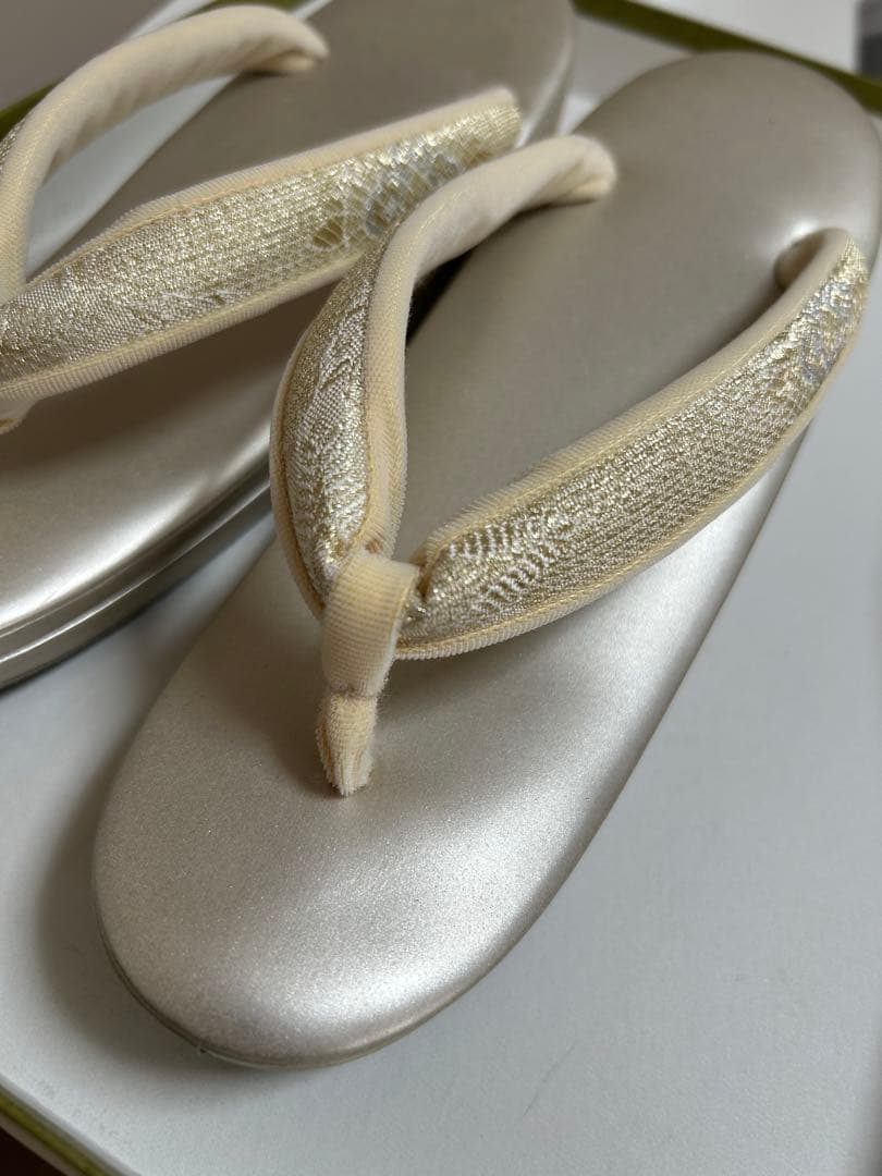 和装用 ゴールドバッグと草履セット お揃い 23.5cm ラメ