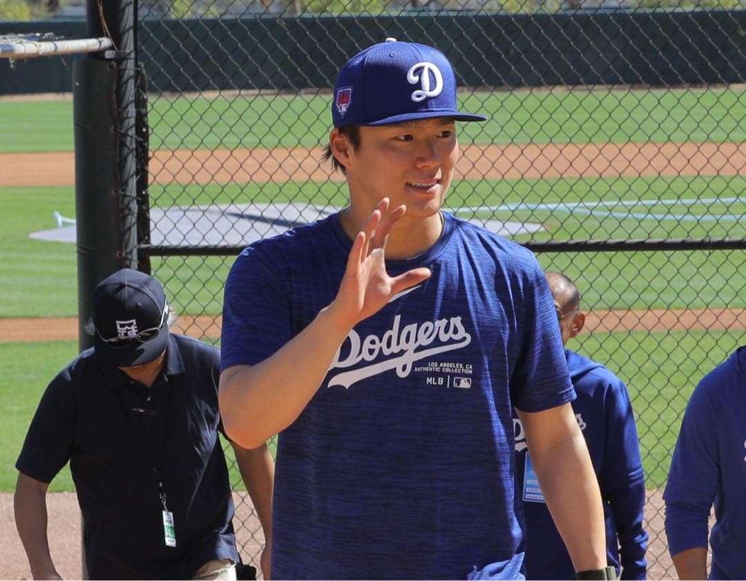 海外M：ドジャース オーセンティックコレクション　プラクティスTシャツ