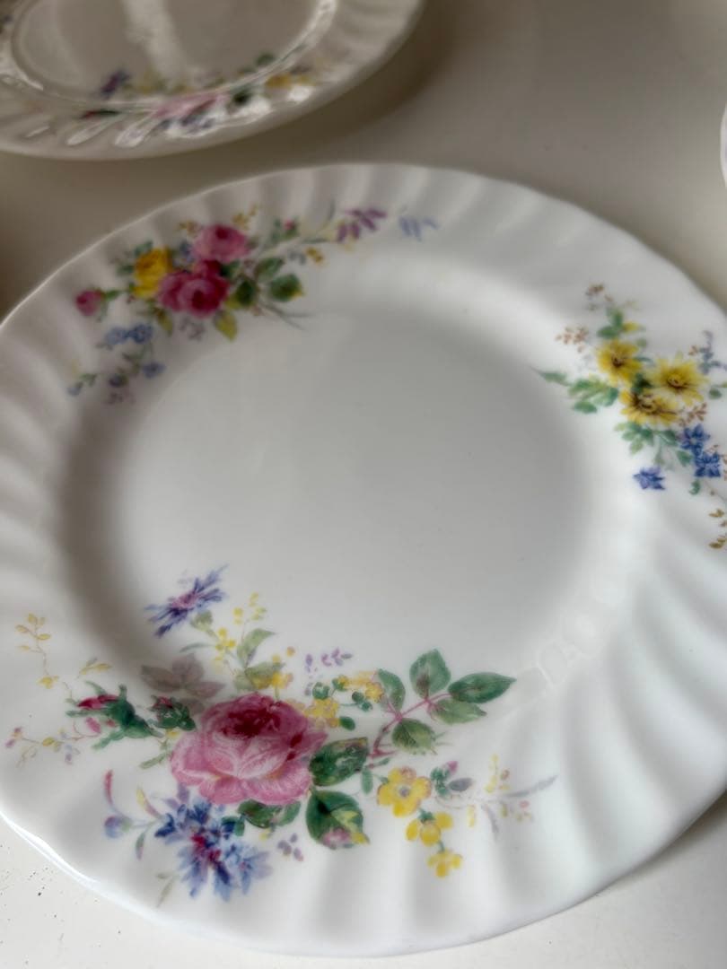 ロイヤルドルトン アルカディア スープカップ2客 プレート4枚 セット　希少