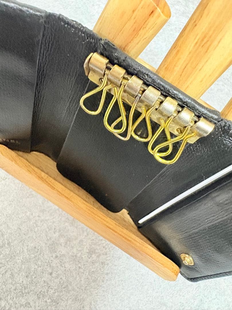 t*o様 (正規品)CHANEL ブラック 本革レザー 6連キーケース