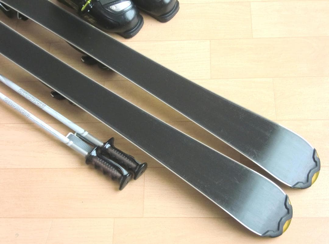 ■■送料無料■HEAD■ジュニア用スキーフルセット■板127靴23■WAX済■■