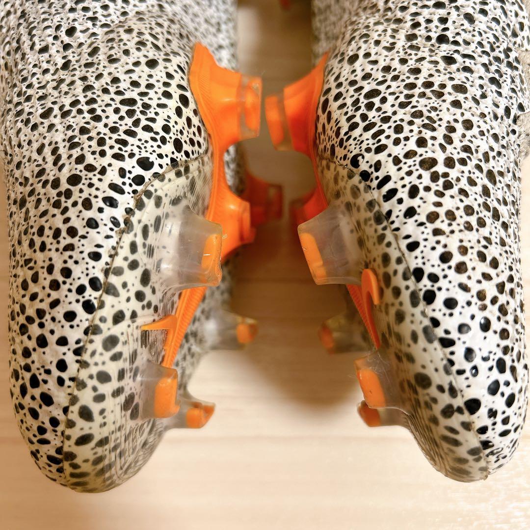 ナイキ マーキュリアルヴェイパー13 FG エリート CR7 サファリ 25.0