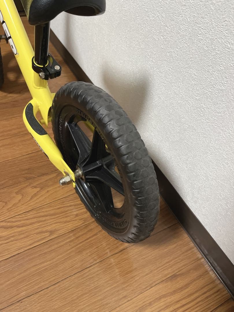 【極美品】STRIDER SPORT イエロー 黄色 12インチ