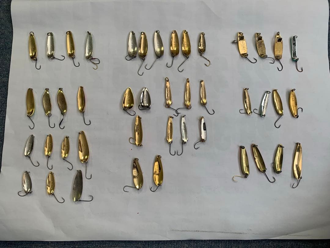 スプーンルアーセット 収納ケース付き