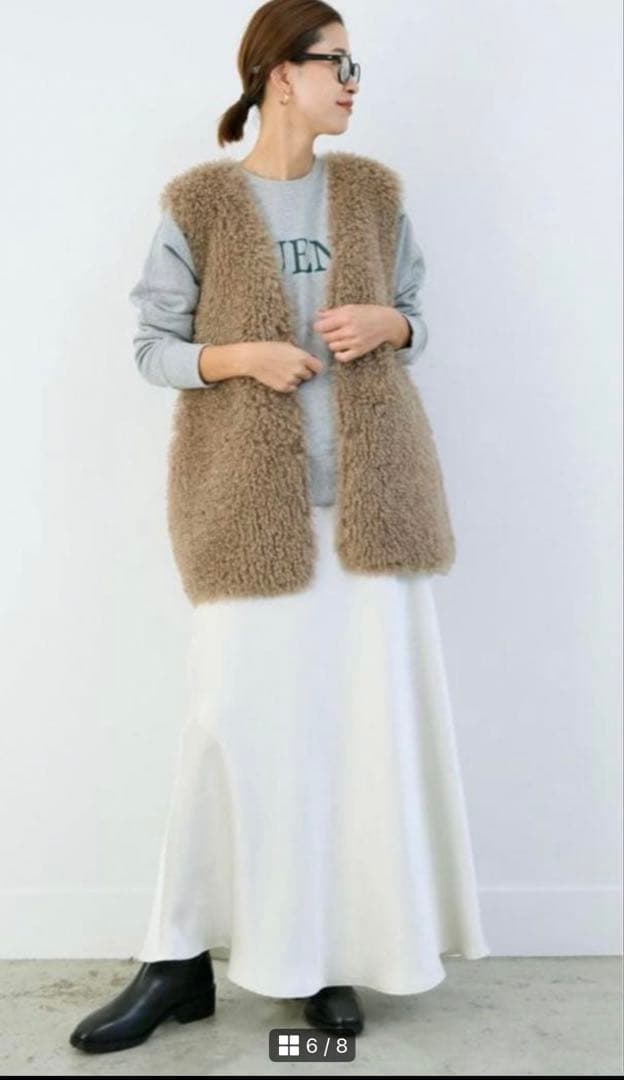 Vネックフェイクファーベスト　モカ　リバーシブル　コメントありで更に値下げします