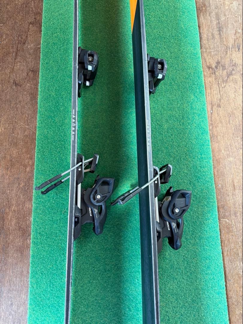 スキー MOMENT SKI STREGA 172cm