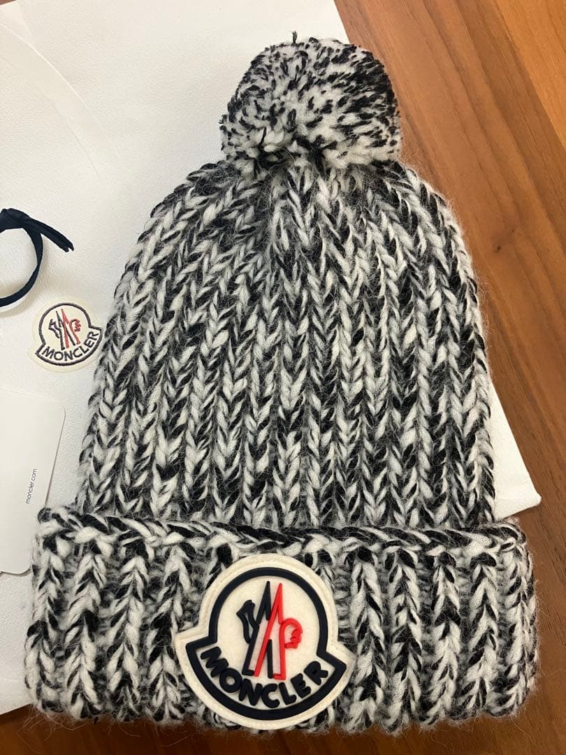 【正規未使用品】MONCLER ニット帽