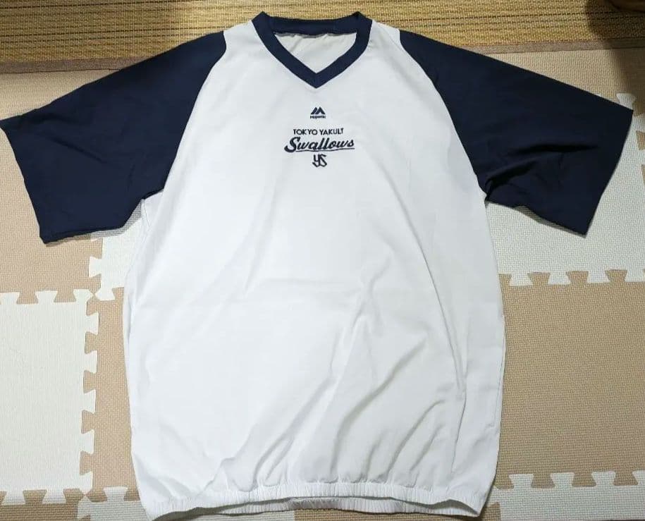東京ヤクルトスワローズ　オーセンティックチームウェア　⑥