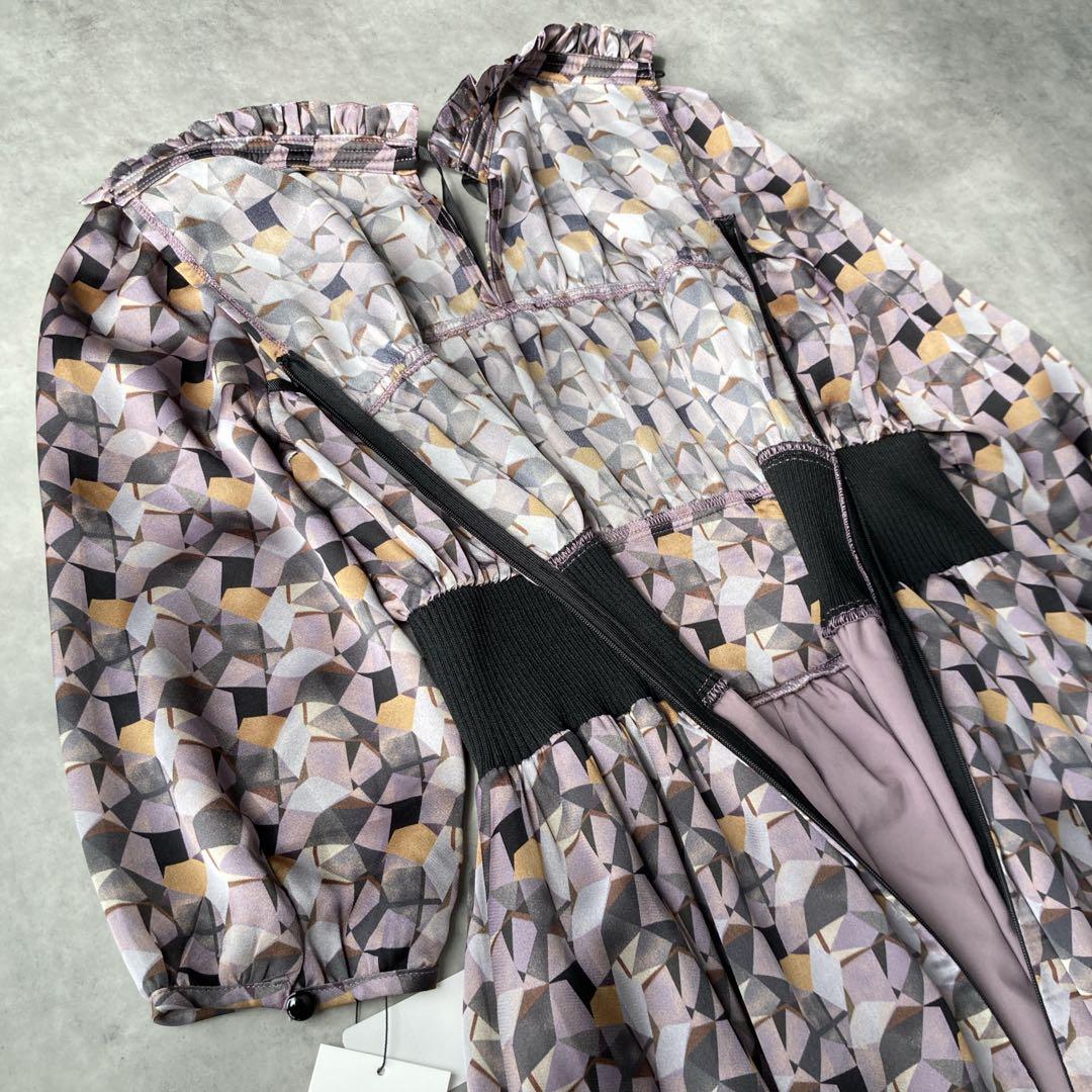 新品タグ付✨️フェンネル FENNEL レトロパターンフレアワンピース