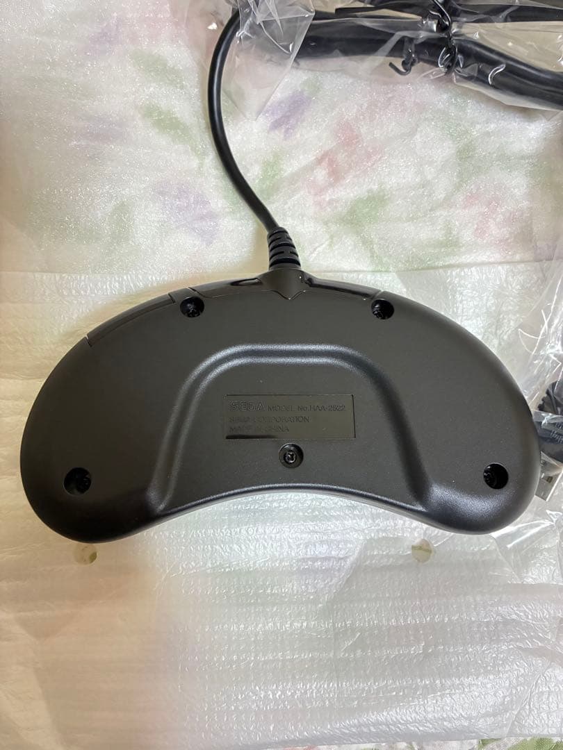 【美品（おそらく未使用品）・完品】メガドライブミニ2 MEGA DRIVE