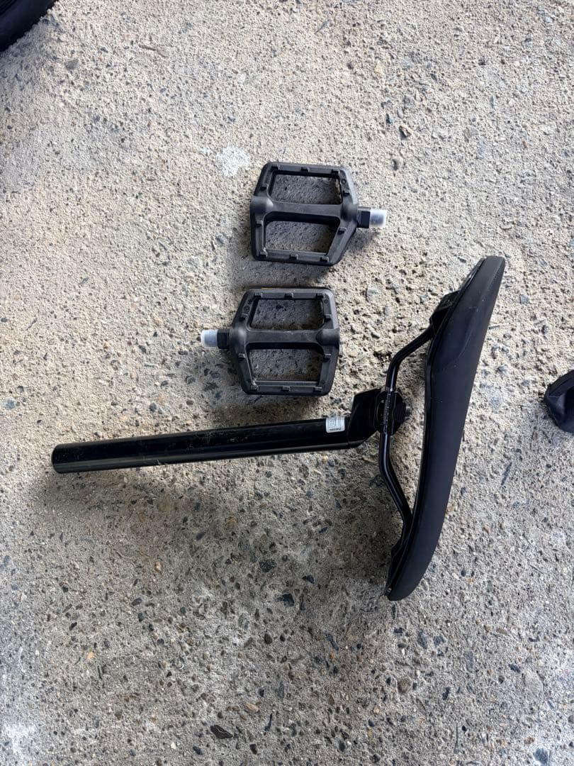 美品　ほぼ乗ってません。UNIZE SEEKER D (ユナイズ シーカーD )