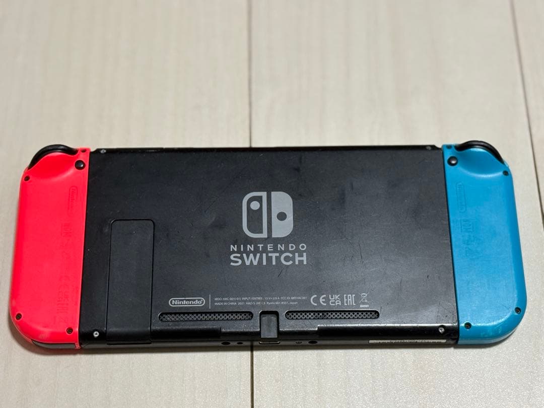 Nintendo Switch 本体　ネオンブルー/ネオンレッド