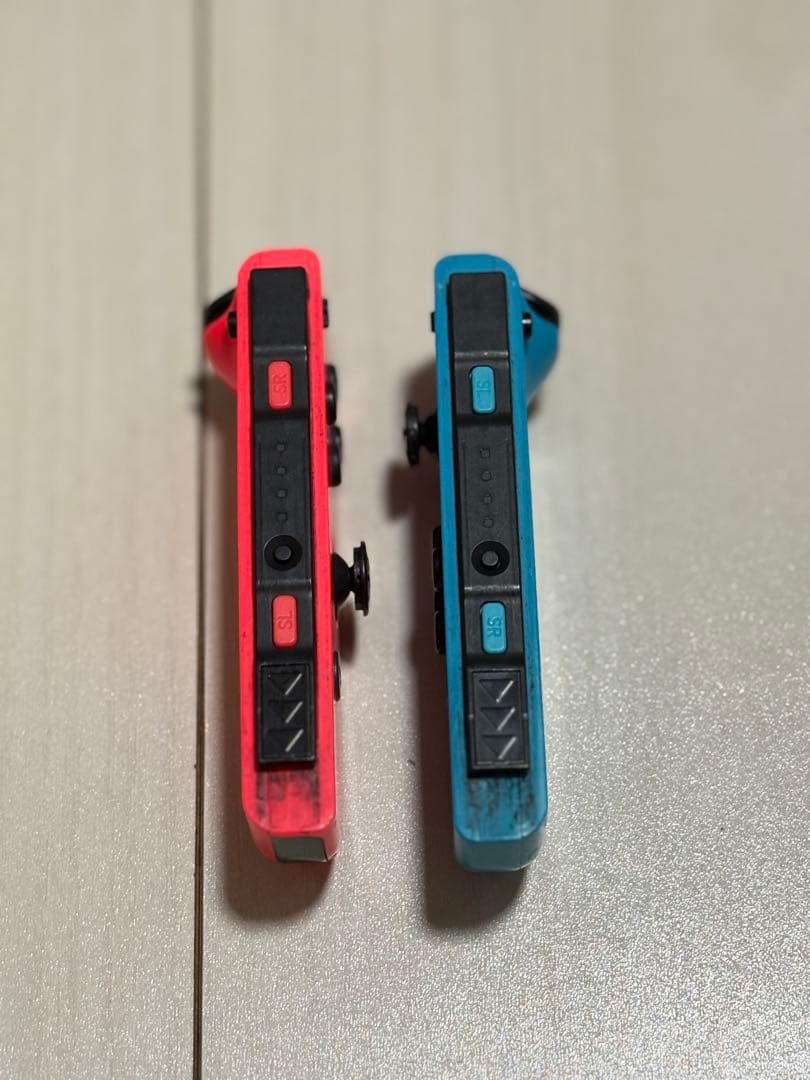 Nintendo Switch 本体　ネオンブルー/ネオンレッド