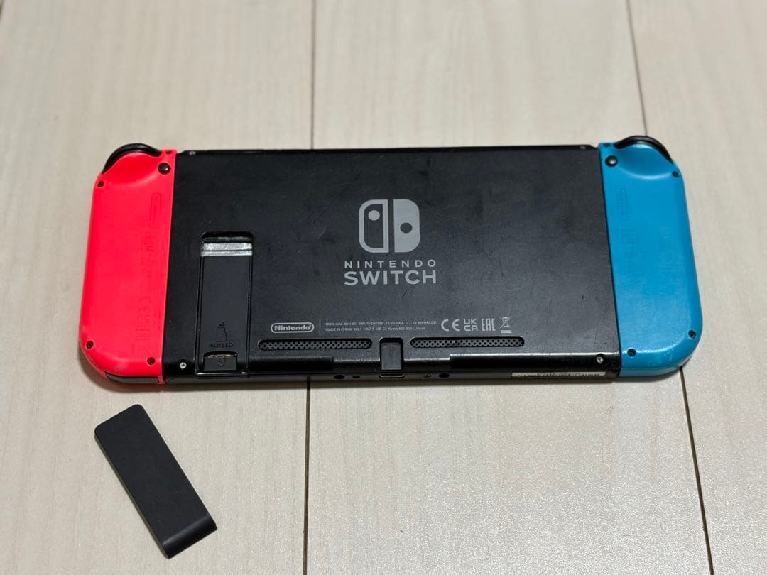 Nintendo Switch 本体　ネオンブルー/ネオンレッド