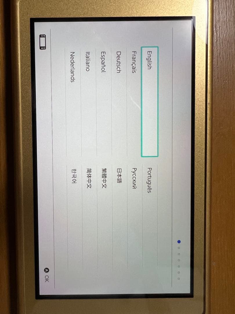 ニンテンドースイッチライト　Switch 本体　ハイラルエディション　ソフト
