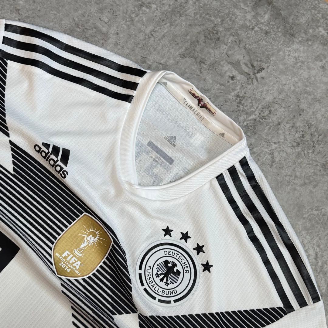 ドイツ代表 2018 #10 エジル オーセンティック ユニフォーム